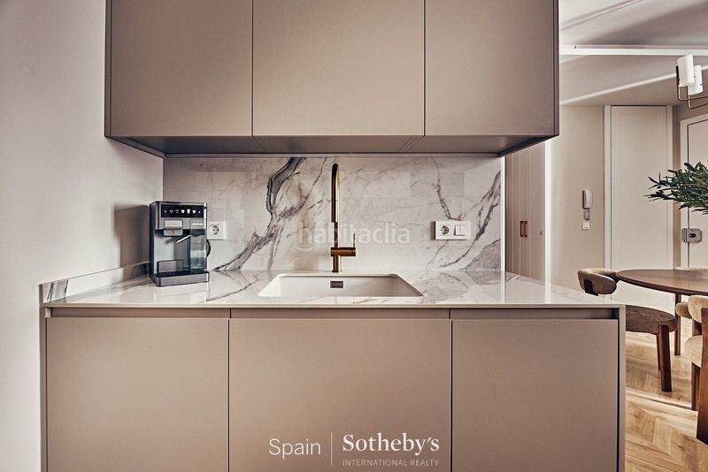 Foto 6f7cf9c8-55d0-4410-8dee-0e04375c7d2e. Apartament a Lista Madrid