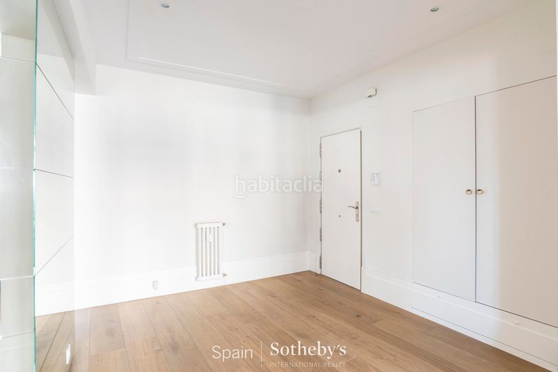 Foto 5d707cb1-e368-443f-931b-1326589a49c9. Apartament amb calefacció a Almagro Madrid