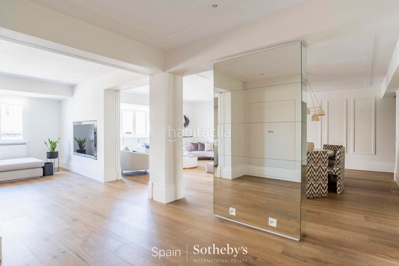 Foto 88525b8a-70f2-4c8e-b837-a5c7b823df7c. Apartament amb calefacció a Almagro Madrid
