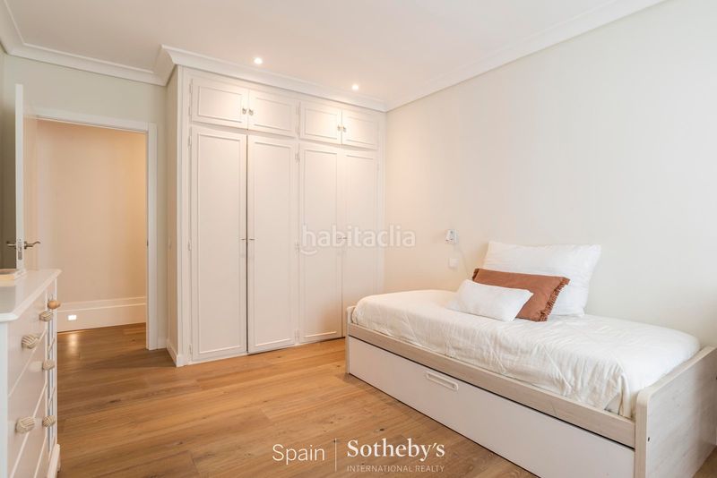 Foto d7c41399-a5a3-4f9e-afc0-cb9aaec558f2. Apartament amb calefacció a Almagro Madrid