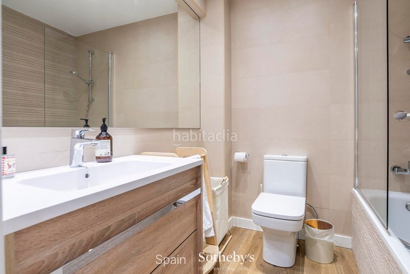 Foto da8a7d92-8162-46da-af0d-4ee48c345151. Apartament amb calefacció a Almagro Madrid
