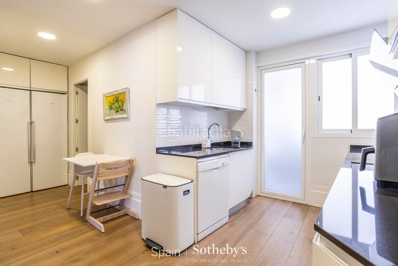 Foto f49b03ed-0272-4519-9dd1-3a9139c45c14. Apartament amb calefacció a Almagro Madrid