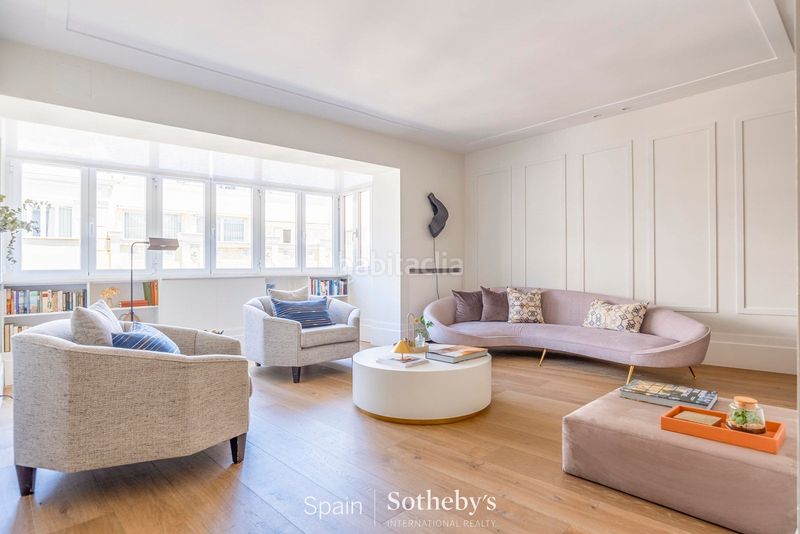 Foto fbdf3098-5c41-4d48-bf59-6c3f36e461ca. Apartament amb calefacció a Almagro Madrid