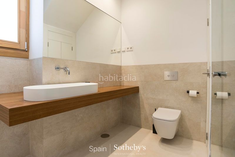 Foto 3f2e0120-22f3-40a6-9452-32b175cf5d3d. Àtic amb calefacció aparcament piscina a Palacio Madrid