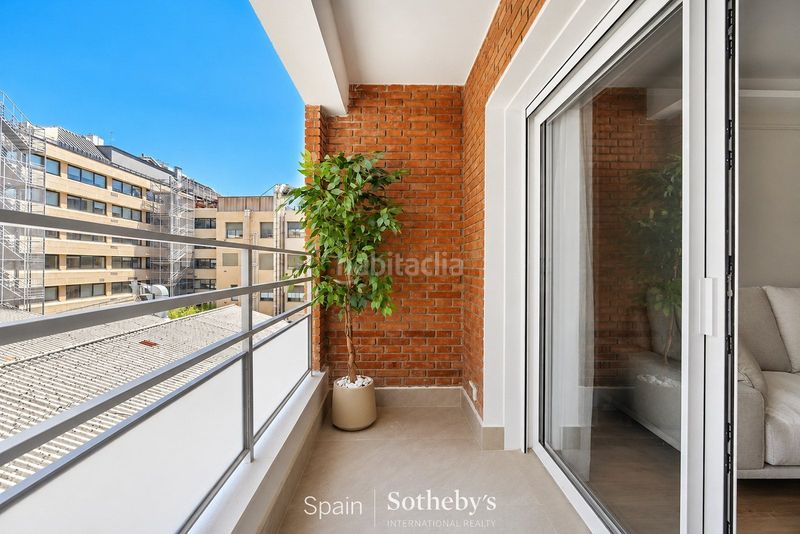 Foto f6714ac1-e3ff-44c3-b8a7-c07b29f31173. Apartament amb calefacció aparcament a Trafalgar Madrid