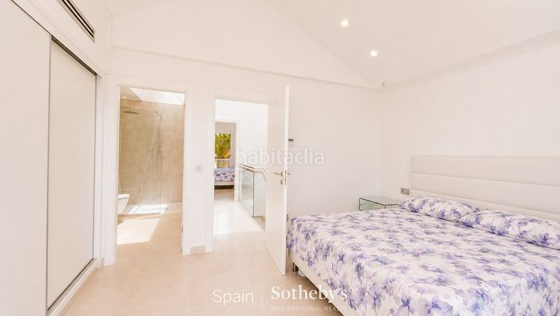 Foto e566e607-a506-4d33-9d0c-fa71c0e9da2f. Casa amb piscina a Playa de Fañabé Adeje