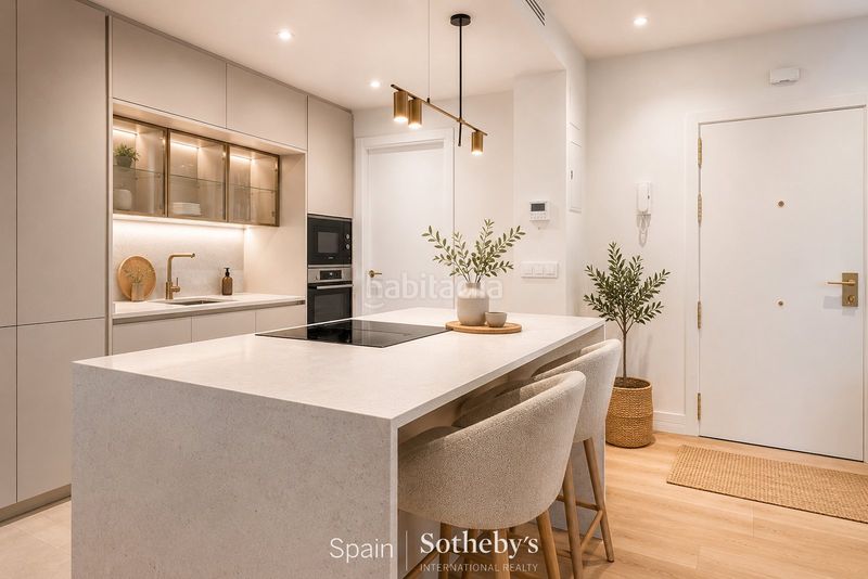 Foto a952a906-7f41-4fa6-a401-31a71e3d2702. Apartament amb calefacció aparcament a Argüelles Madrid