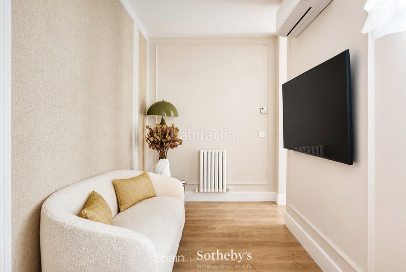 Foto a55f7728-bec2-4b45-8cb9-6be116772ad3. Apartament amb calefacció a Fuente del Berro Madrid