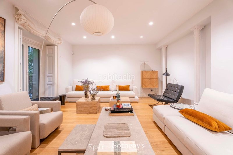 Foto 10117f78-27b0-4d64-bdac-5df473997371. Apartament amb calefacció aparcament a Jerónimos Madrid