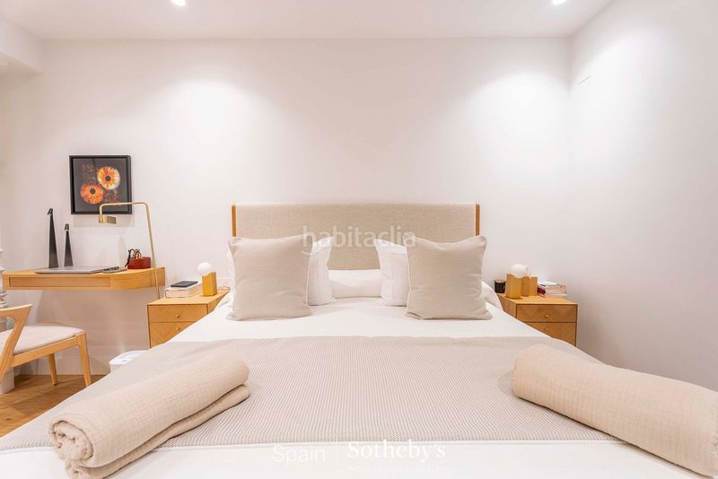 Foto 4c3544ce-d0be-4093-b2dd-081bca06ceba. Apartament amb calefacció aparcament a Jerónimos Madrid