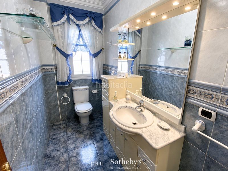 Foto 560f2358-9f53-46fa-8826-bcdbd6a3d165. Casa amb aparcament a Icod de los Vinos pueblo Icod de los Vinos