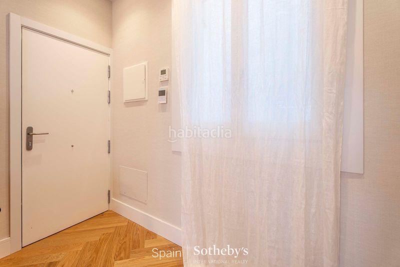 Foto 4b309106-3526-43f2-9cdc-4422696560ca. Apartament amb calefacció a Cortes-Huertas Madrid