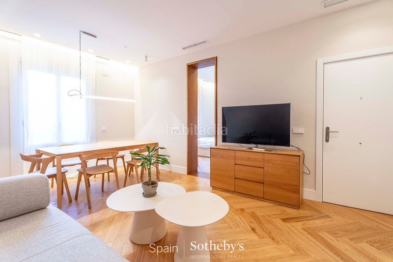 Foto 52c097ad-2b8a-43c7-881c-ce72ddaf85d0. Apartament amb calefacció a Cortes-Huertas Madrid