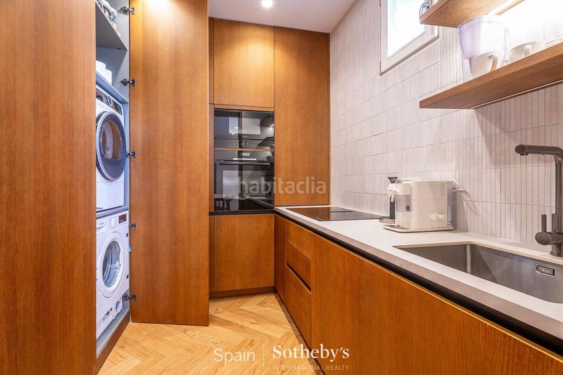 Foto bc134a83-0099-4a61-8fae-021c64e876c6. Apartament amb calefacció a Cortes-Huertas Madrid