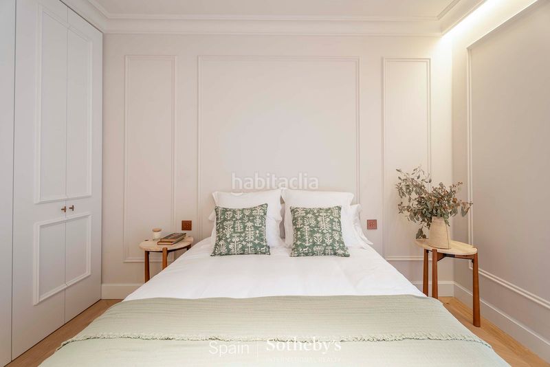 Foto 12bfa62d-b51e-43d6-8725-49c0545752c1. Apartament amb calefacció a Cortes-Huertas Madrid