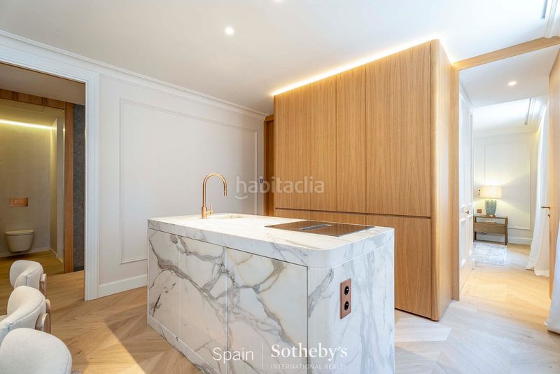 Foto a34283c4-6154-4245-ab7e-41e0731c1e7d. Apartament amb calefacció a Cortes-Huertas Madrid