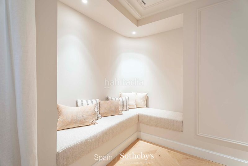 Foto b1a16090-1622-4c9d-b26a-e0bfa9b24d76. Apartament amb calefacció a Cortes-Huertas Madrid