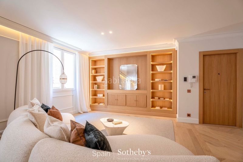 Foto c21df0f0-c2fa-4b63-affb-aa15ea3ea794. Apartament amb calefacció a Cortes-Huertas Madrid