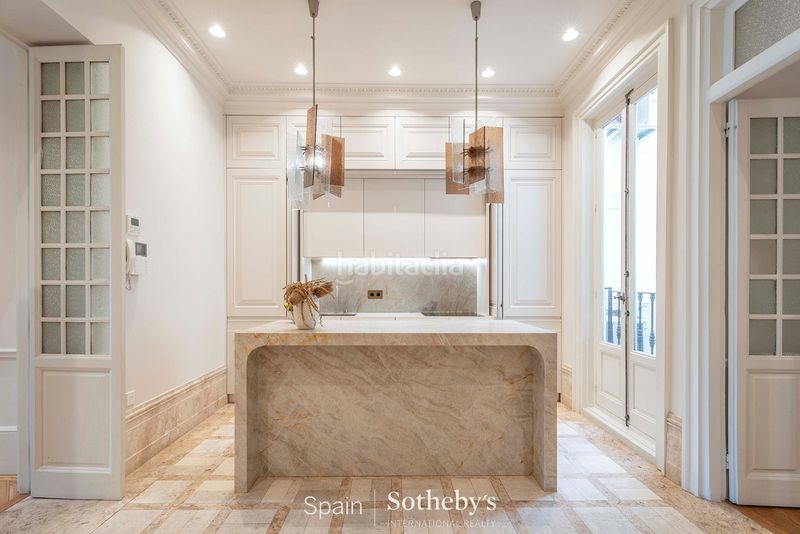 Foto e5357588-49a0-43c9-b0c3-6eed7cb06a79. Apartament amb calefacció a Trafalgar Madrid