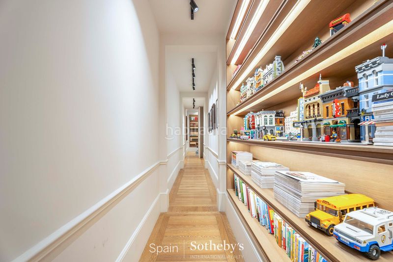 Foto f39f19ca-2f18-4047-a6fb-feccb6ff702d. Apartament amb calefacció a Trafalgar Madrid