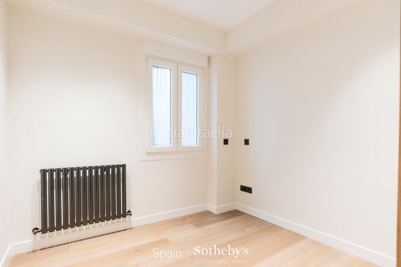 Foto 440e9fb6-f733-43f5-bb69-84c8bfa8b478. Apartament amb calefacció a Trafalgar Madrid