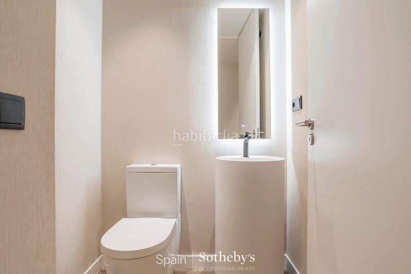 Foto ab1078d9-c5ab-40ec-a706-0fdc0d45ee53. Apartament amb calefacció a Trafalgar Madrid