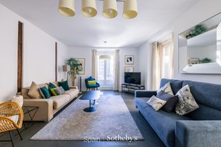 Apartament a Justicia-Chueca. Piso de dos habitaciones en infantas