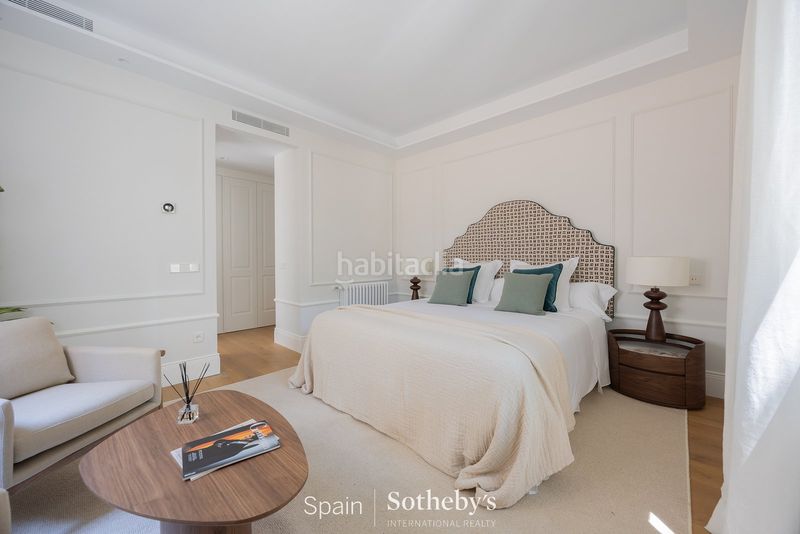 Foto 2e5a9b33-241b-4e93-b6df-ee35ba1eb6ad. Apartament amb calefacció a Recoletos Madrid