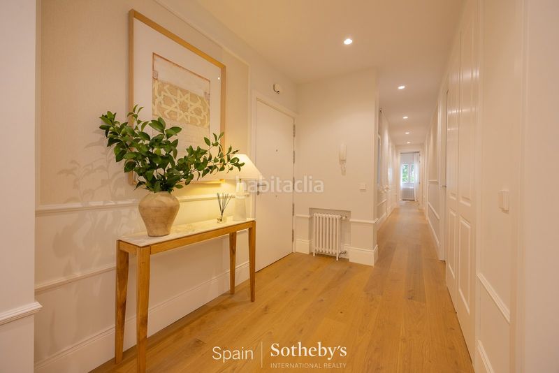 Foto e139309e-1698-42fe-86c1-33e7e5fa1825. Apartament amb calefacció a Recoletos Madrid