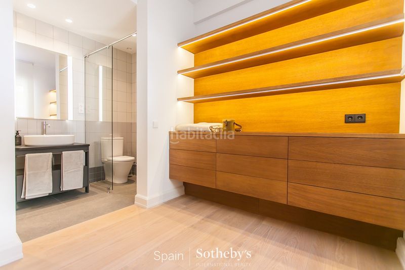 Foto c4c2d9f9-a522-4f7b-8eb7-607842fc8f26. Apartament amb calefacció a Castellana Madrid