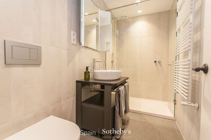 Foto daaa061c-c3a0-4066-b31e-8776d25811c7. Apartament amb calefacció a Castellana Madrid