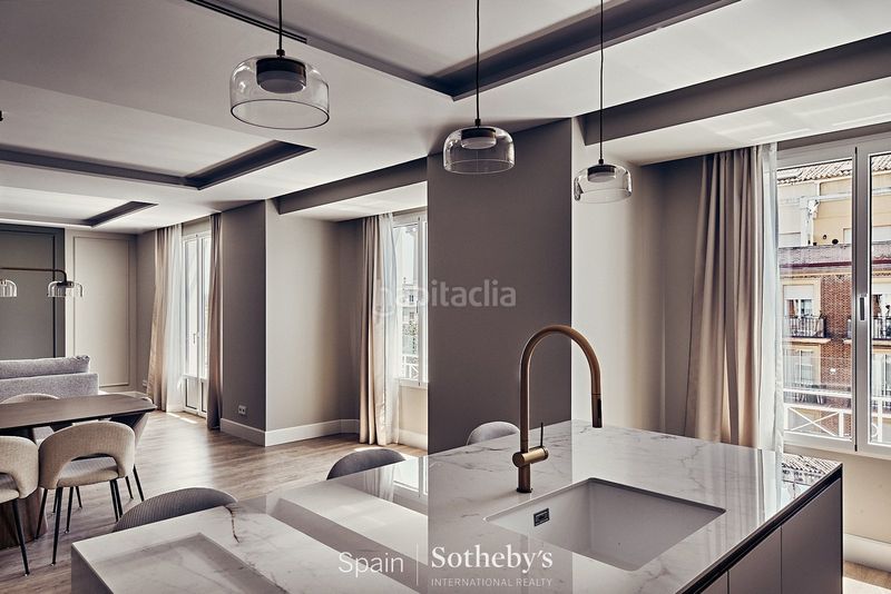 Foto e9b28d35-7e20-4a26-aebd-782f8cd154d1. Apartament amb calefacció a Goya Madrid