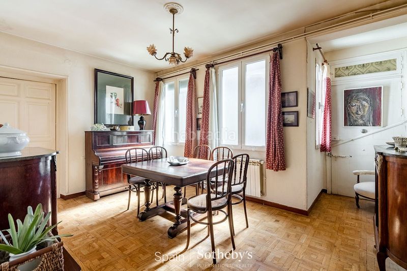Foto b1a232a5-f5ca-44c4-8f5d-3c850937a32e. Apartament amb calefacció a Recoletos Madrid