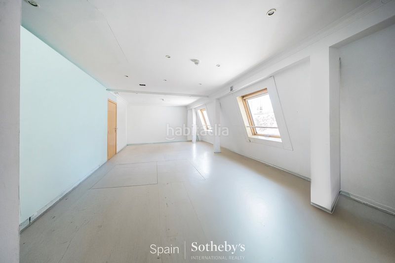 Foto 3763c9f4-e644-47b1-9f3e-8c5380b098b5. Casa amb aparcament a Conde Orgaz - Piovera Madrid