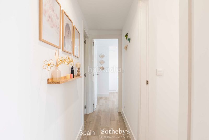 Foto 120559e7-63eb-4dc6-b032-e94d44e6f105. Apartament amb calefacció aparcament piscina a Valdebebas - Valdefuentes Madrid