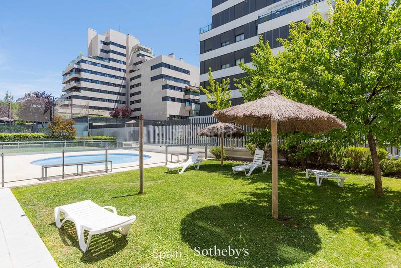 Foto 6dab142b-04de-4511-94c3-2718b07c95b9. Apartament amb calefacció aparcament piscina a Valdebebas - Valdefuentes Madrid