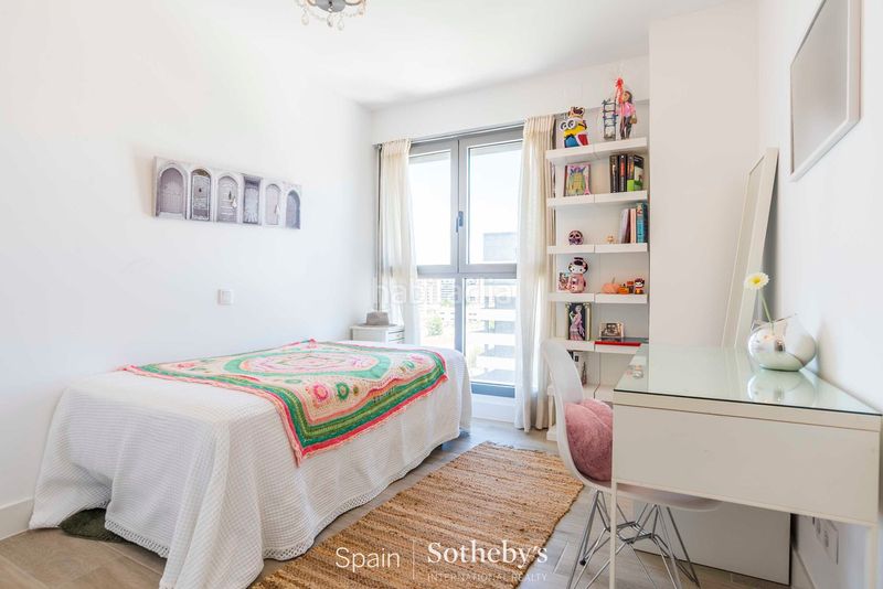 Foto eb44d87b-f03c-423a-98f2-f7729e381e91. Apartament amb calefacció aparcament piscina a Valdebebas - Valdefuentes Madrid
