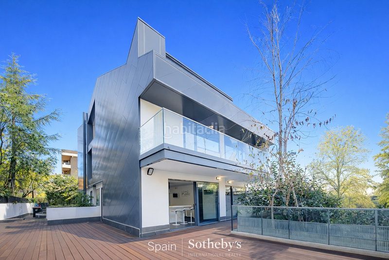 Foto 2348ea2c-19cb-4f7f-859e-0a9ec698e7f3. Casa amb calefacció aparcament piscina a Nueva España Madrid