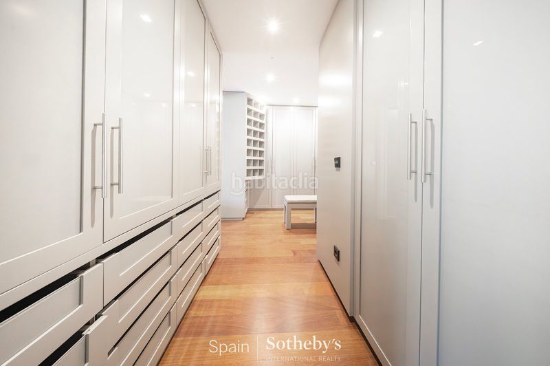 Foto 498dc154-a6fd-4b12-88a4-ead4045d1a6d. Casa amb calefacció aparcament piscina a Nueva España Madrid