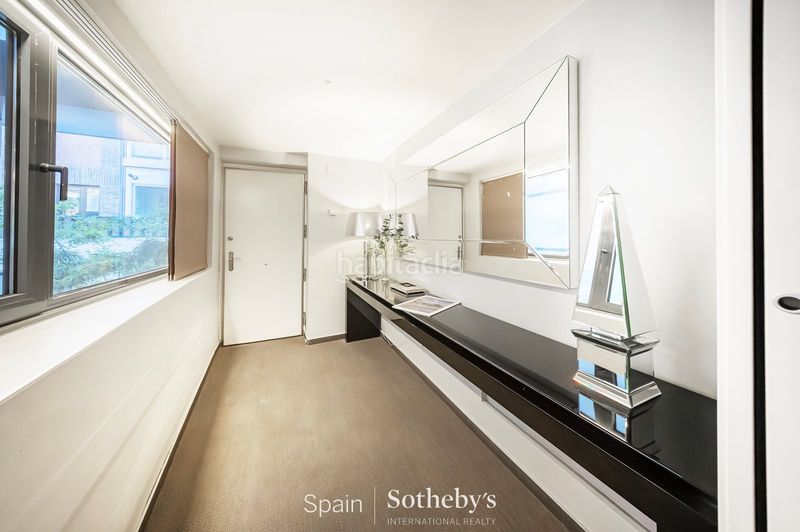 Foto 665dc649-c58c-4c62-8687-47e4dfbeea6a. Casa amb calefacció aparcament piscina a Nueva España Madrid