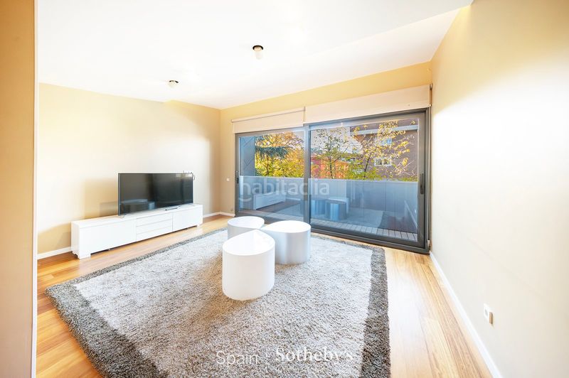 Foto 80494c7a-d603-4839-8285-a77891d025ba. Casa amb calefacció aparcament piscina a Nueva España Madrid