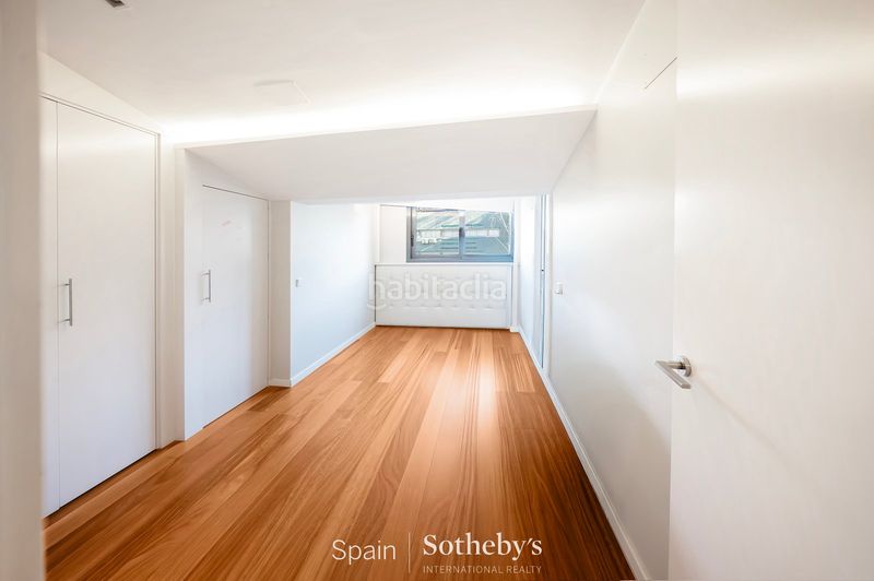 Foto 98ed8511-234b-410a-875e-683b9de7f41a. Casa amb calefacció aparcament piscina a Nueva España Madrid