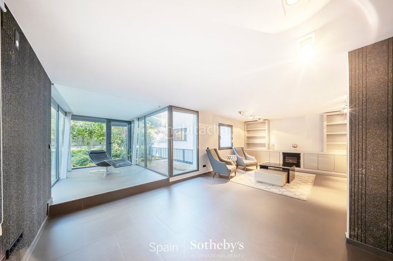 Foto d6674db1-2dca-40f9-8f39-7cd9189f83fa. Casa amb calefacció aparcament piscina a Nueva España Madrid