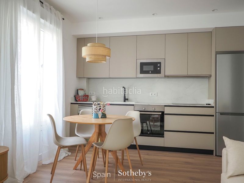Foto c0b1b545-3572-4f3d-9b4f-e8b9ea199d2e. Apartament amb calefacció a Vallehermoso Madrid