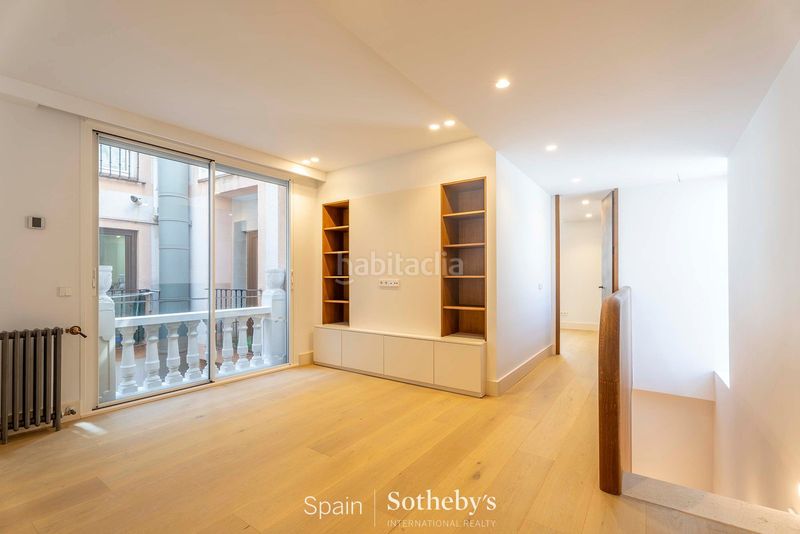 Foto 511fc9ca-d7e4-4fa7-9f4c-d99e1e0d9251. Apartament amb calefacció a Palacio Madrid