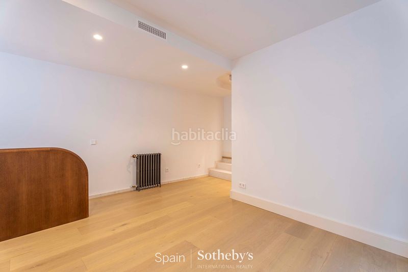 Foto 8f2e8733-404c-4d93-bd70-a5e0c9111c25. Apartament amb calefacció a Palacio Madrid