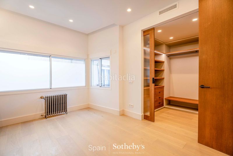 Foto c0f07cf9-d229-4825-8954-8cfeac2b4cda. Apartament amb calefacció a Palacio Madrid