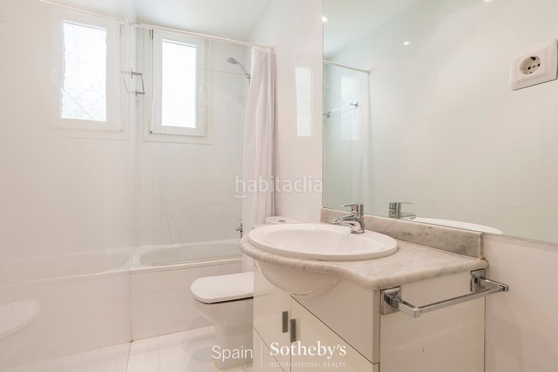 Foto a084afd0-3a6b-4ab9-ac3f-435ca6cdcbad. Lloguer apartament amb calefacció aparcament a Almagro Madrid