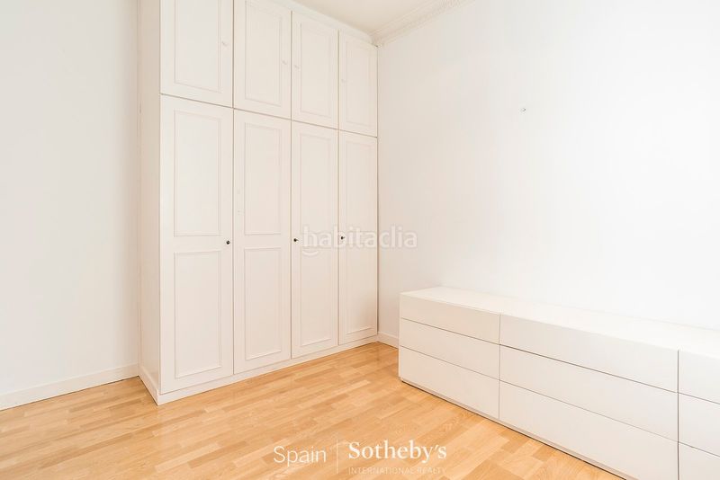 Foto ccd5798b-ca17-4c08-9c92-faaf31a388ef. Lloguer apartament amb calefacció aparcament a Almagro Madrid