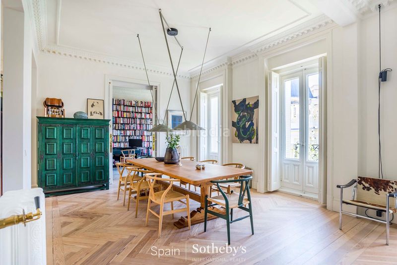 Foto 01ff6a25-1489-4957-89db-2c044c5428ac. Appartement avec chauffage dans Jerónimos Madrid